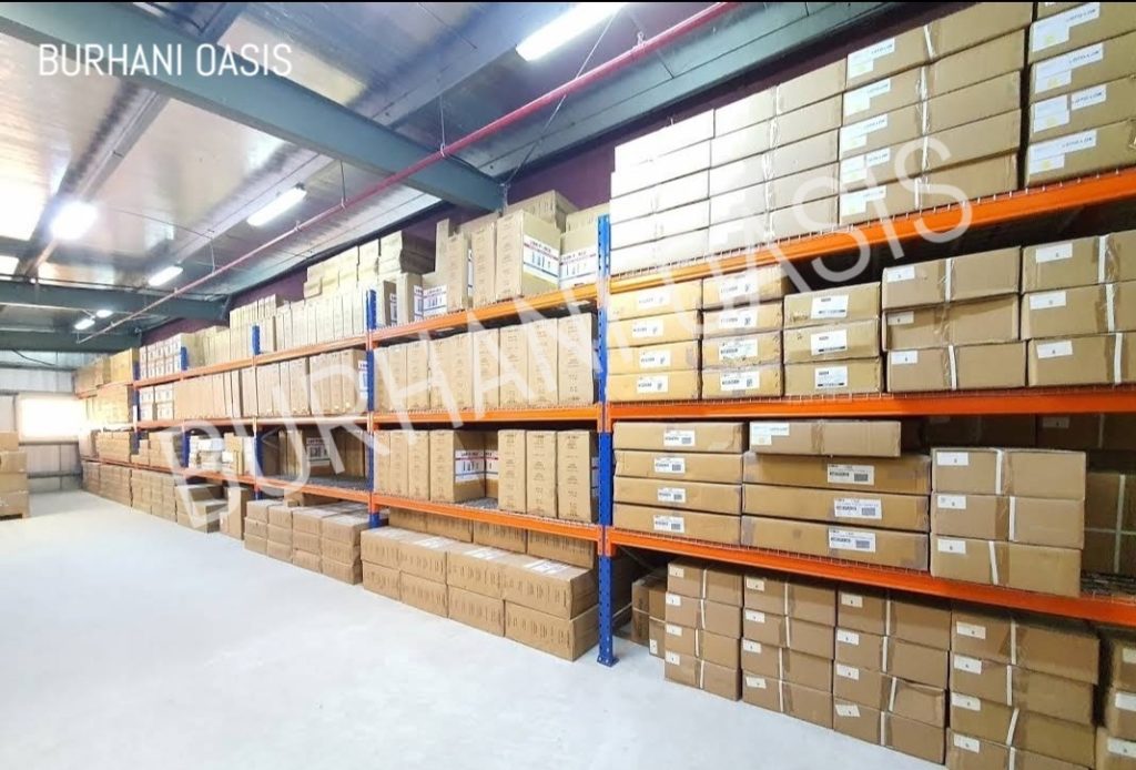 rent storage space in dubai